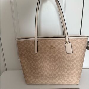 Coach Khaki & Chalk Signature Canvas Tote
